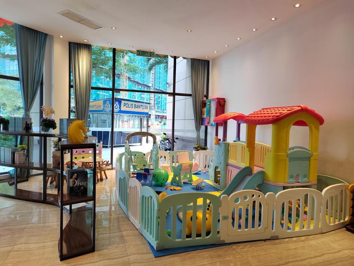 Park Apartment